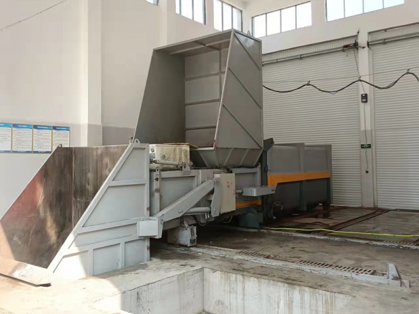 分體式水平壓縮垃圾站（后翻轉上料）